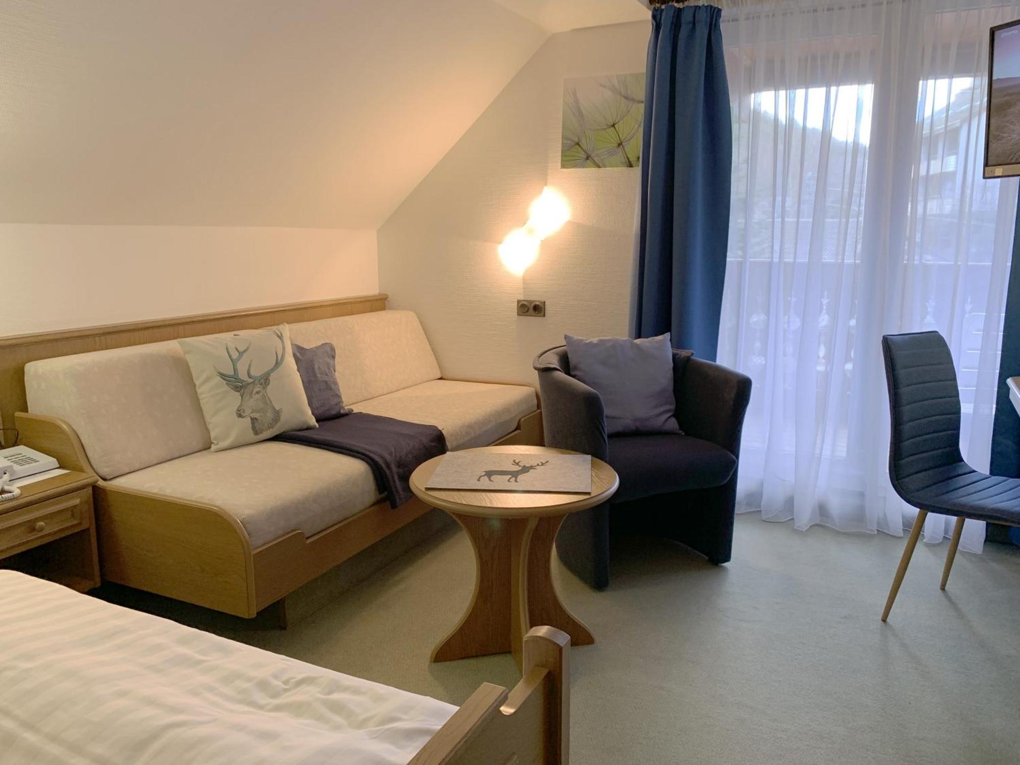 Landhotel Untere Kapfenhardter Muehle Unterreichenbach Eksteriør billede